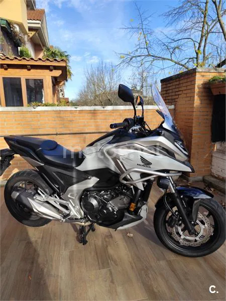 Honda NC750X - Vista 8