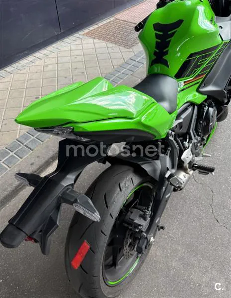 Kawasaki Ninja 650 - Vista 4