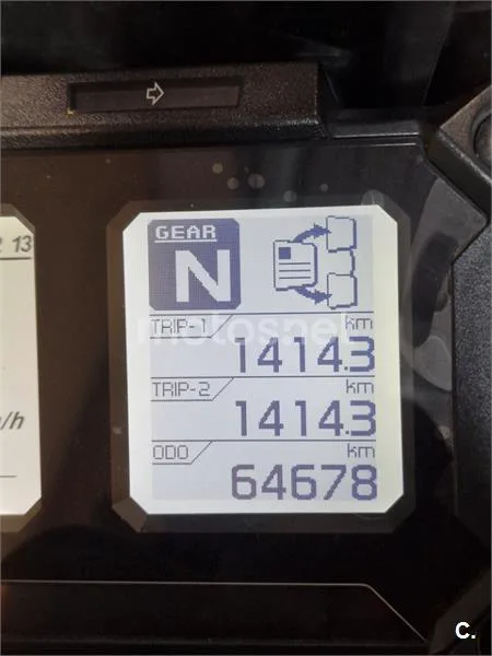 Yamaha MT-09 Tracer - Vista 11