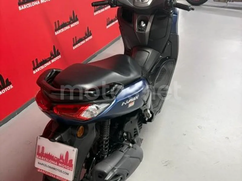 Yamaha NMAX - Vista 8