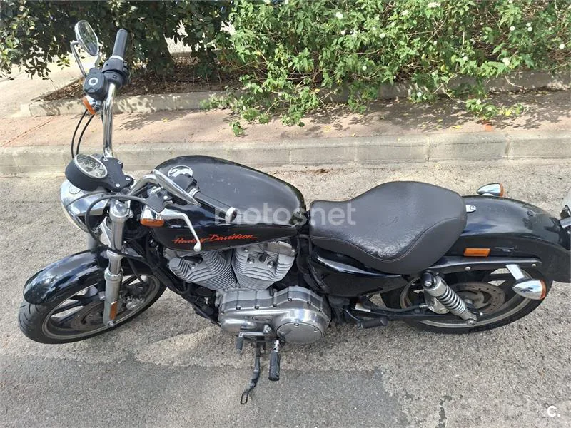 Harley-Davidson Sportster 883 - Vista 3