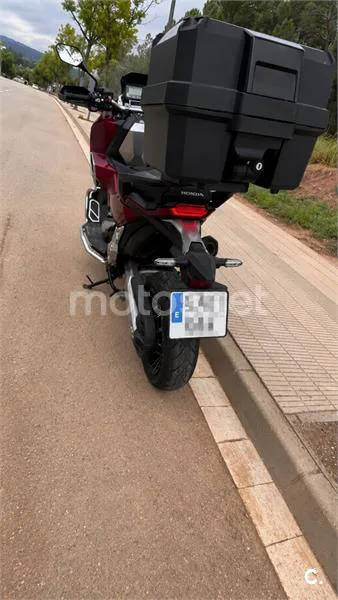 Honda X-ADV - Vista 5