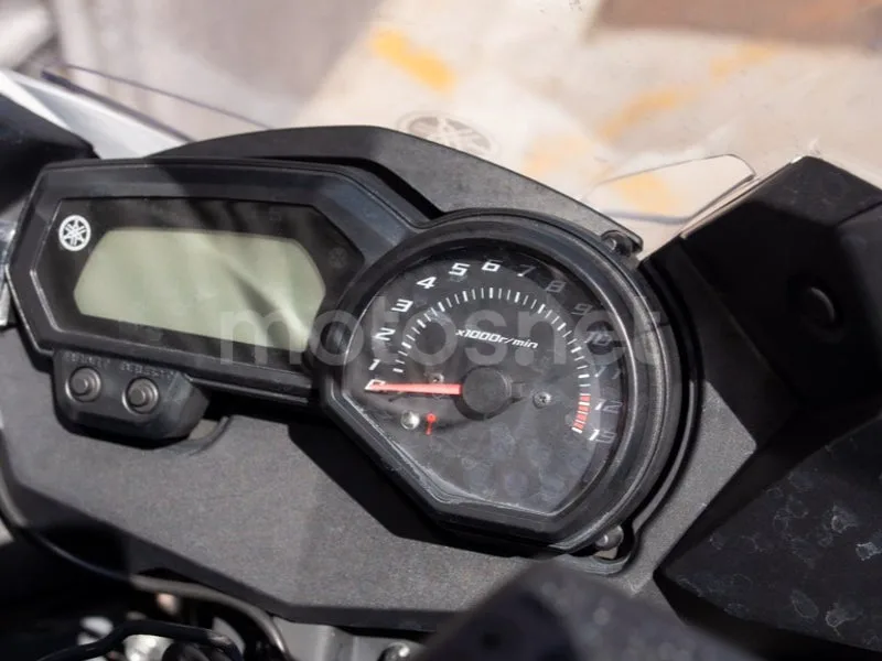 Yamaha XJ6 Diversion S - Vista 12