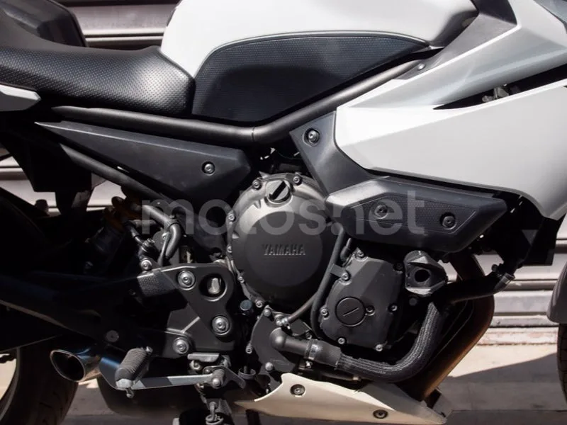 Yamaha XJ6 Diversion S - Vista 5