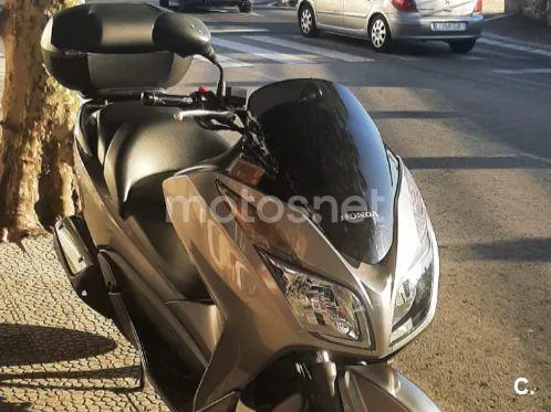 Honda Forza 300 2200 € 2015 Cantabria - 1