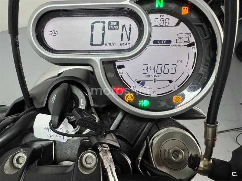 Ducati Scrambler - Vista 12