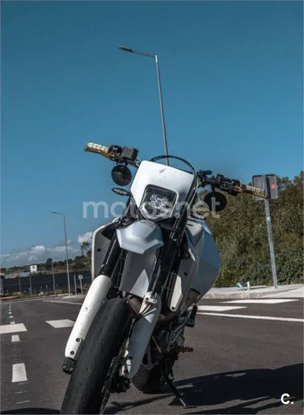 Husqvarna 701 Supermoto 7800 € 2021 Barcelona - 2