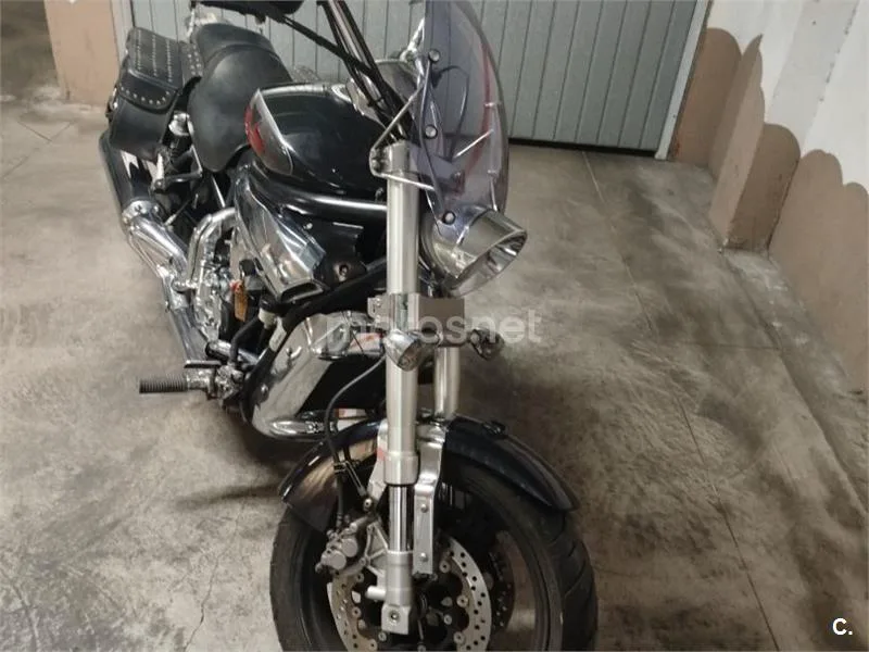 Hyosung Aquila GV 650i EFI - Vista 4