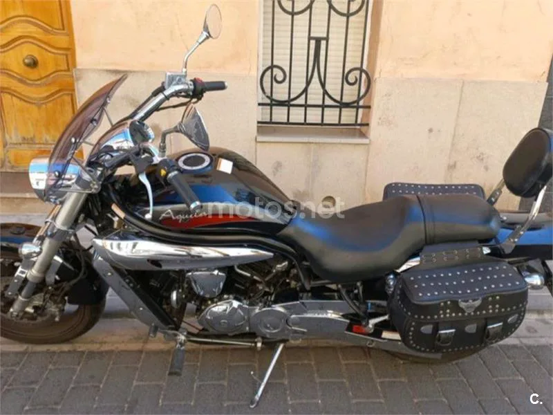 Hyosung Aquila GV 650i EFI - Vista 5