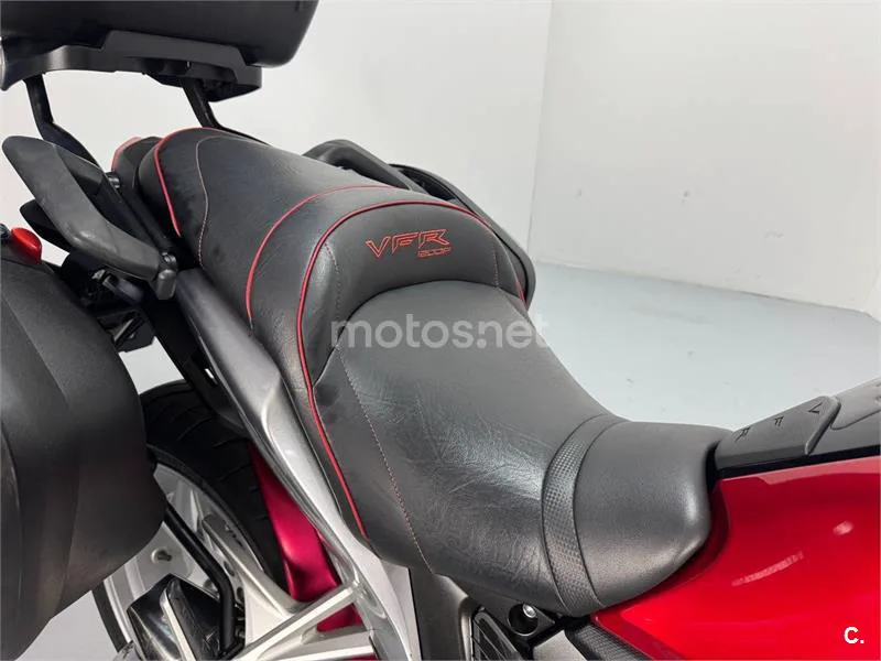 Honda VFR1200F - Vista 7