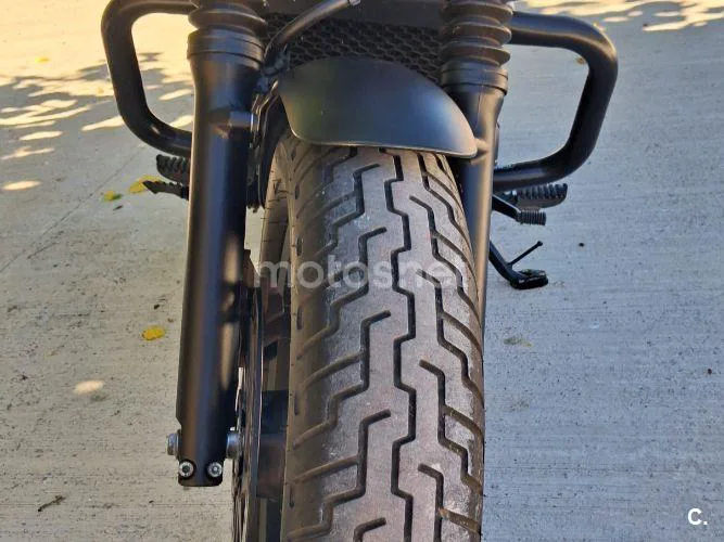 Honda Rebel 500 - Vista 5