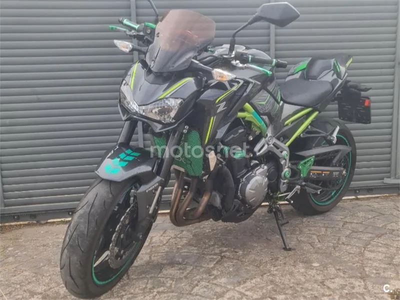 Kawasaki Z900 - Vista 5