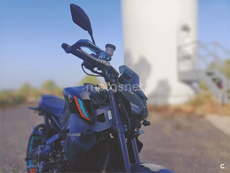 Yamaha MT-09 - Vista 3