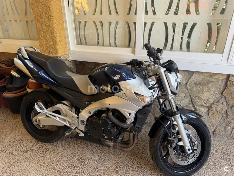 Suzuki GSR600 1600 € 2006 Castellón - 1