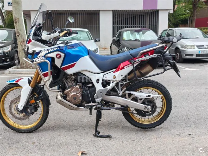 Honda CRF1000L Africa Twin - Vista 8
