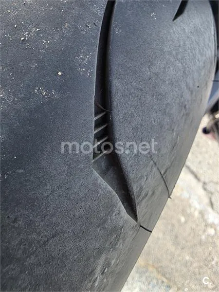 Honda CBR650R - Vista 11