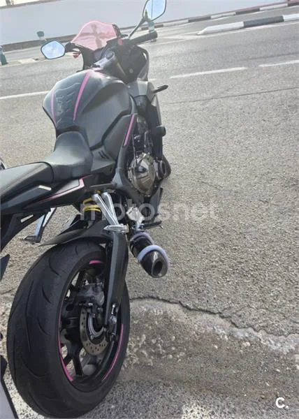 Honda CBR650R - Vista 3