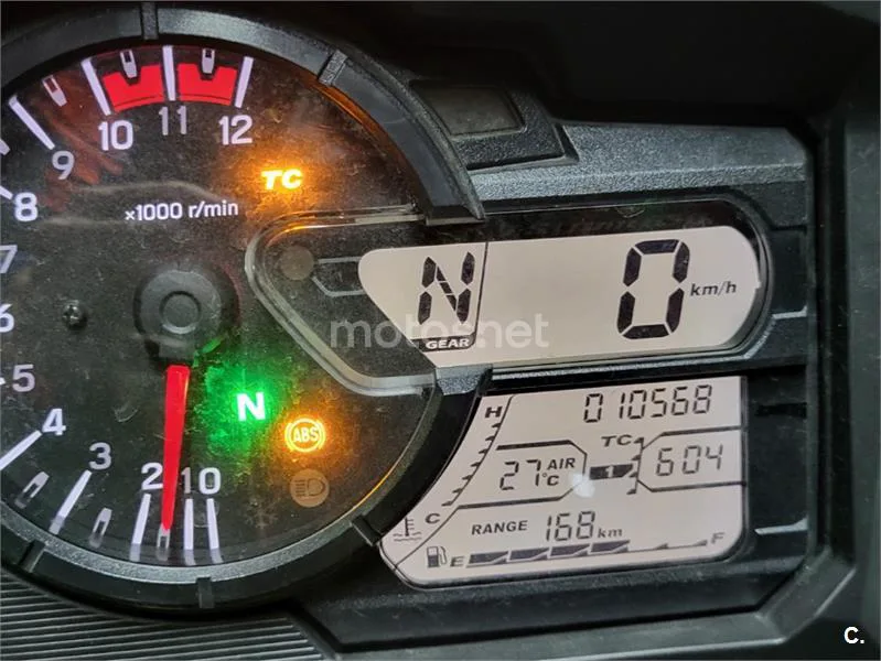 Suzuki V-Strom 650 - Vista 4