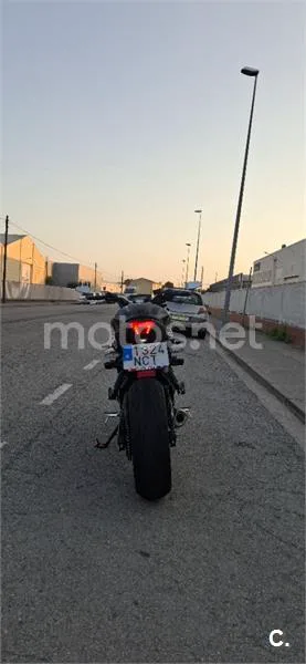 Yamaha MT-07 - Vista 4
