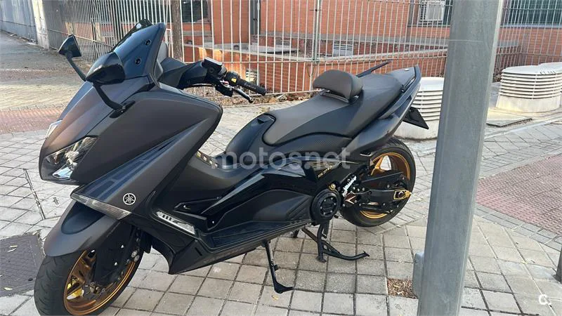Yamaha TMAX 530 - Vista 3