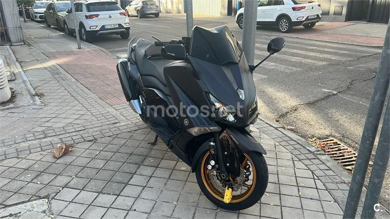 Yamaha TMAX 530 - Vista 5