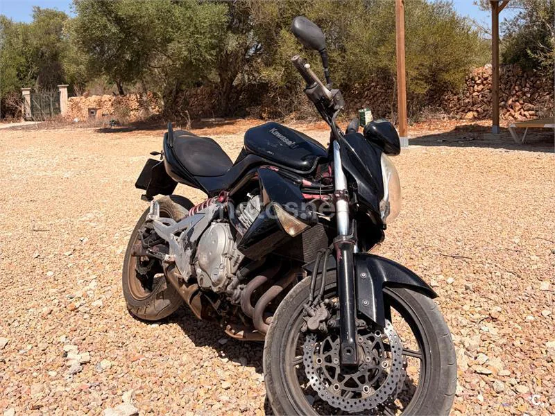 Kawasaki ER-6n - Vista 3