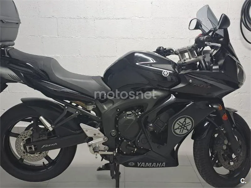 Yamaha FZ1 Fazer - Vista 5