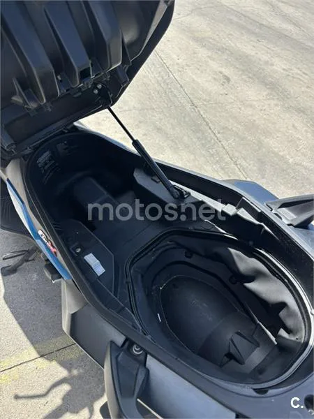 BMW C 400 X - Vista 12