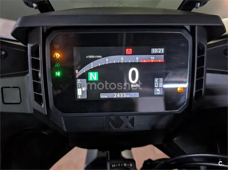 Honda NX500 - Vista 3