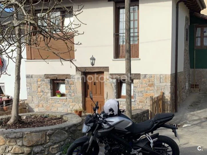 Yamaha MT-125 - Vista 3