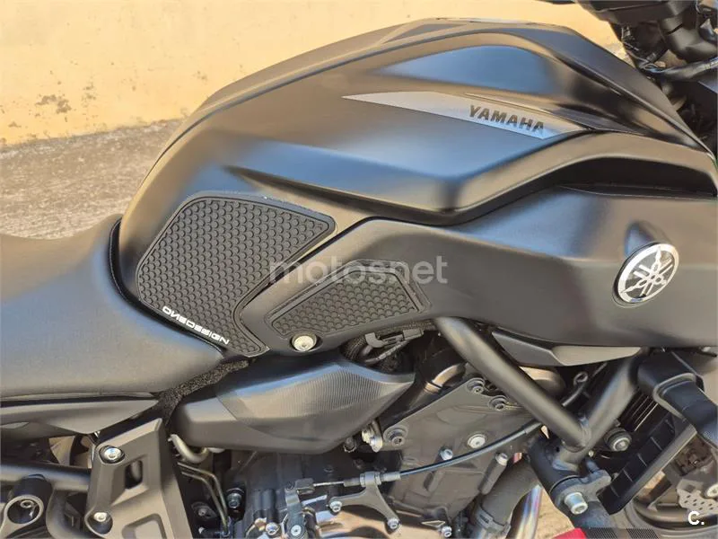 Yamaha MT-07 - Vista 4