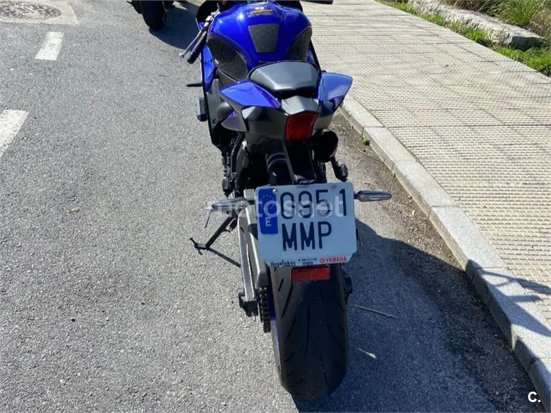 Yamaha YZF-R7 - Vista 3