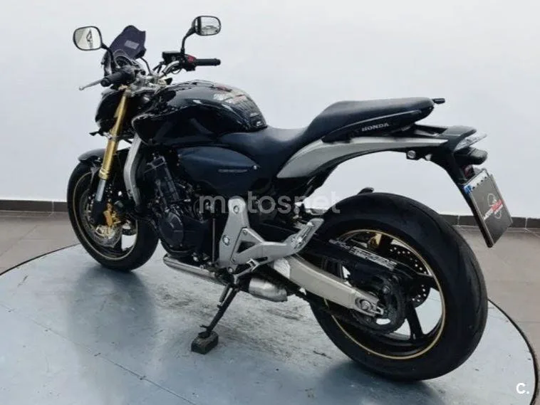 Honda CB600F Hornet - Vista 4