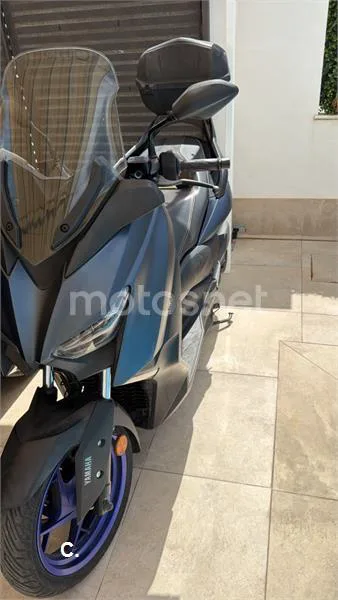 Yamaha XMAX 125 - Vista 8