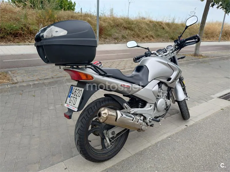 Yamaha YBR250 - Vista 3