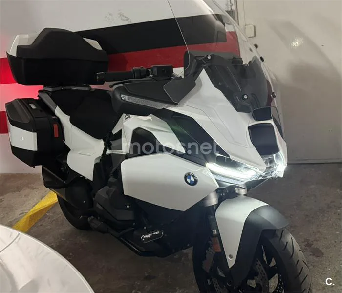BMW R 1300 RT - Vista 3