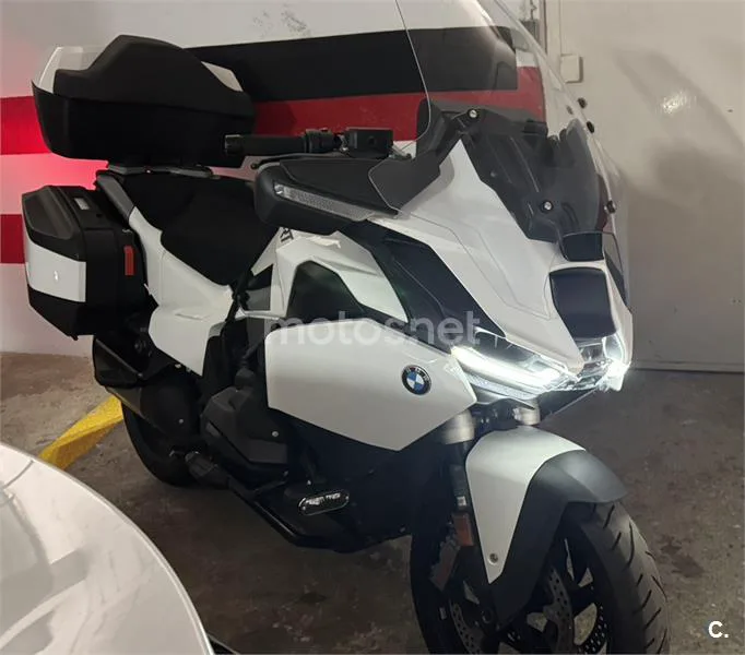BMW R 1300 RT - Vista 4