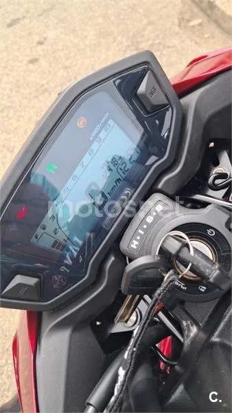 Honda CB500F - Vista 3
