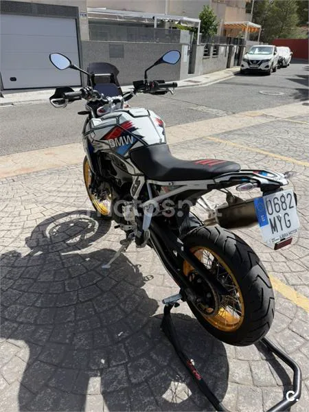 BMW F 900 GS - Vista 7