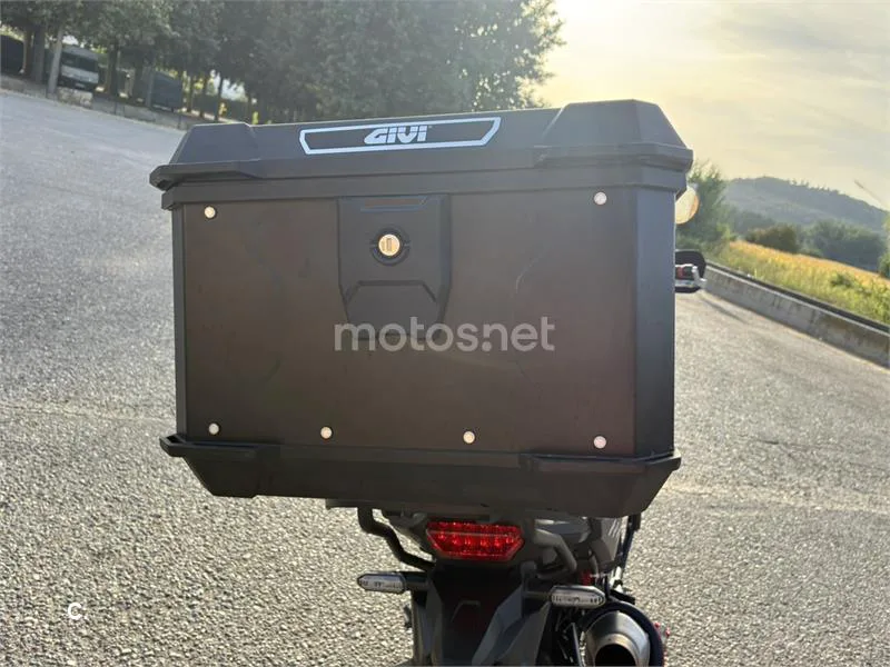 Honda CRF1100L Africa Twin - Vista 5