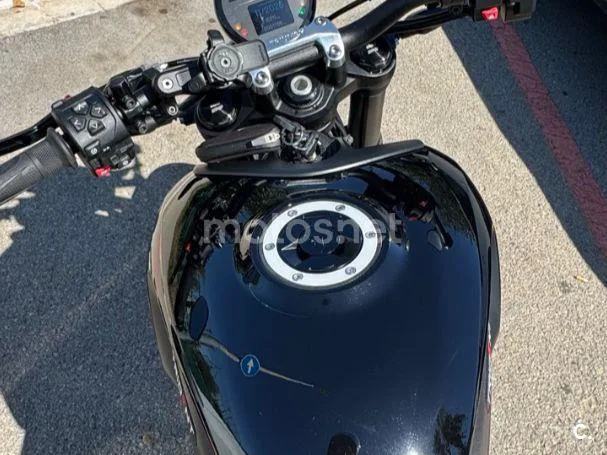 Triumph Trident 660 - Vista 8