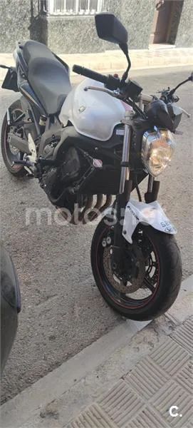 Yamaha FZ6 S2 3400 € 2009 Sevilla - 1