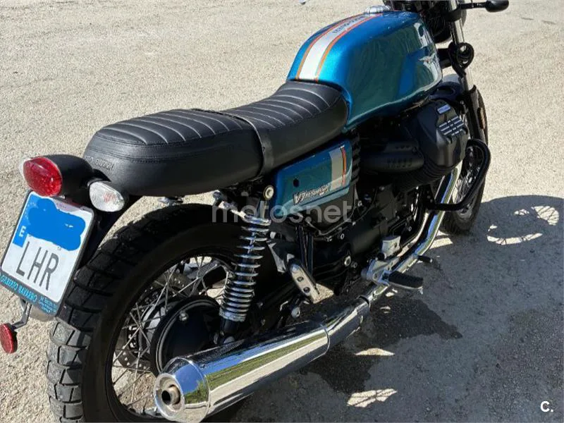 Moto Guzzi V7 III - Vista 4
