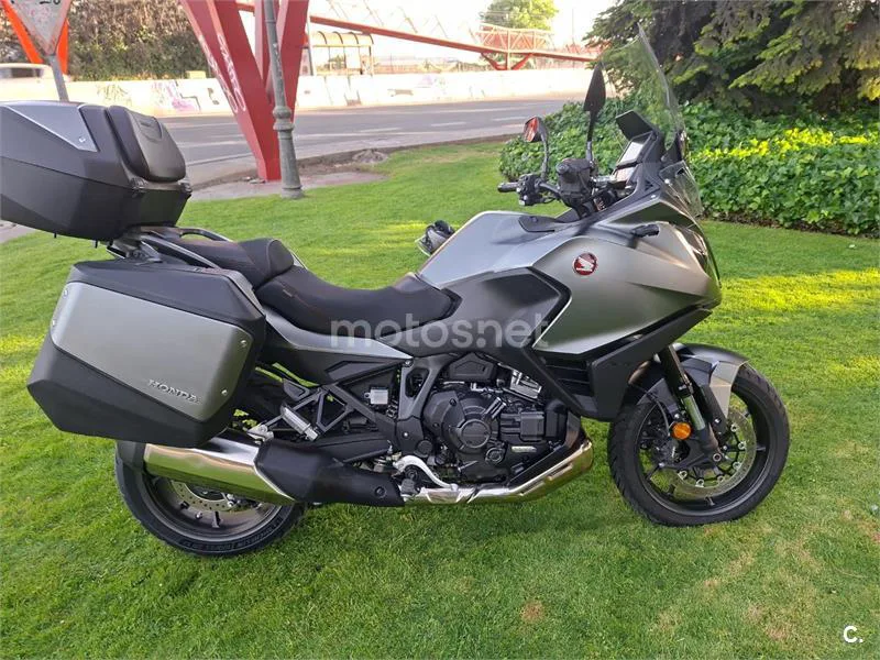 Honda NT1100 - Vista 4