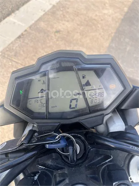 Yamaha MT-125 - Vista 7
