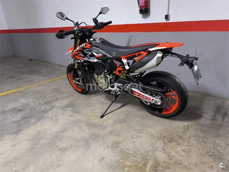 Ducati Hypermotard 698 Mono - Vista 9