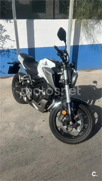 Honda CB125R 3000 € 2019 Madrid - 1