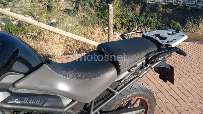 Triumph Tiger 800 - Vista 9