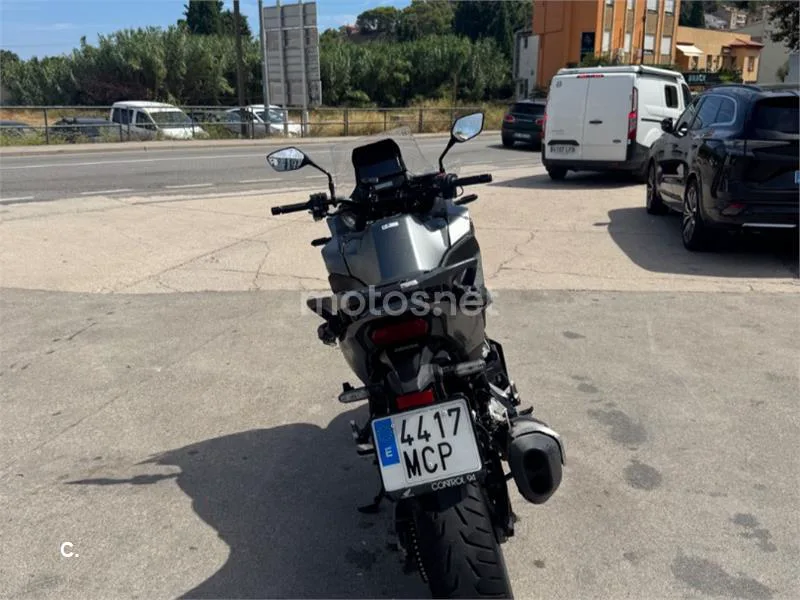 Honda NT1100 - Vista 4