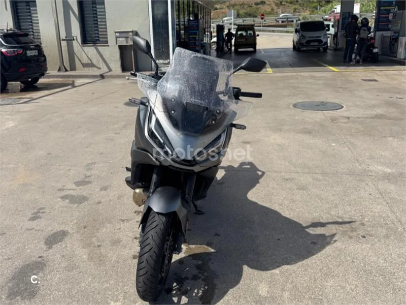 Honda NT1100 - Vista 8